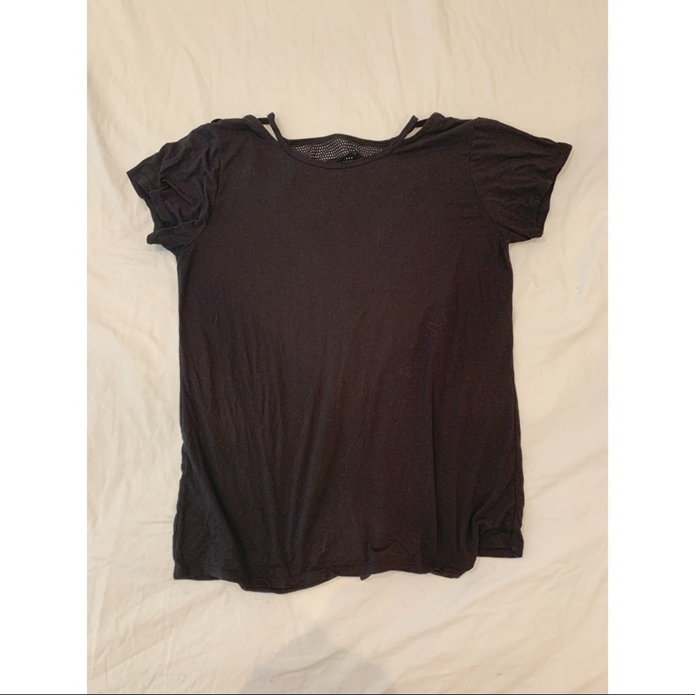 Black workout tee
